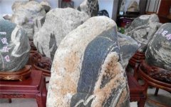 额尔古纳哪里有定制小英石的石雕厂？