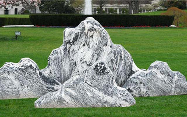 双鸭山动物石雕